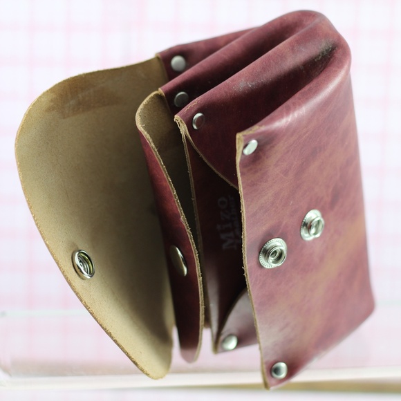 Mizo Hand Made Unique Leather 3 pocket wallet - Picture 9 of 16